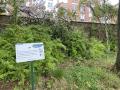 Zone biodiversité non gérée indiquée par un panneau